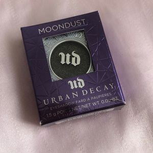 Urban Decay | Moondust Eyeshadow in Scorpio